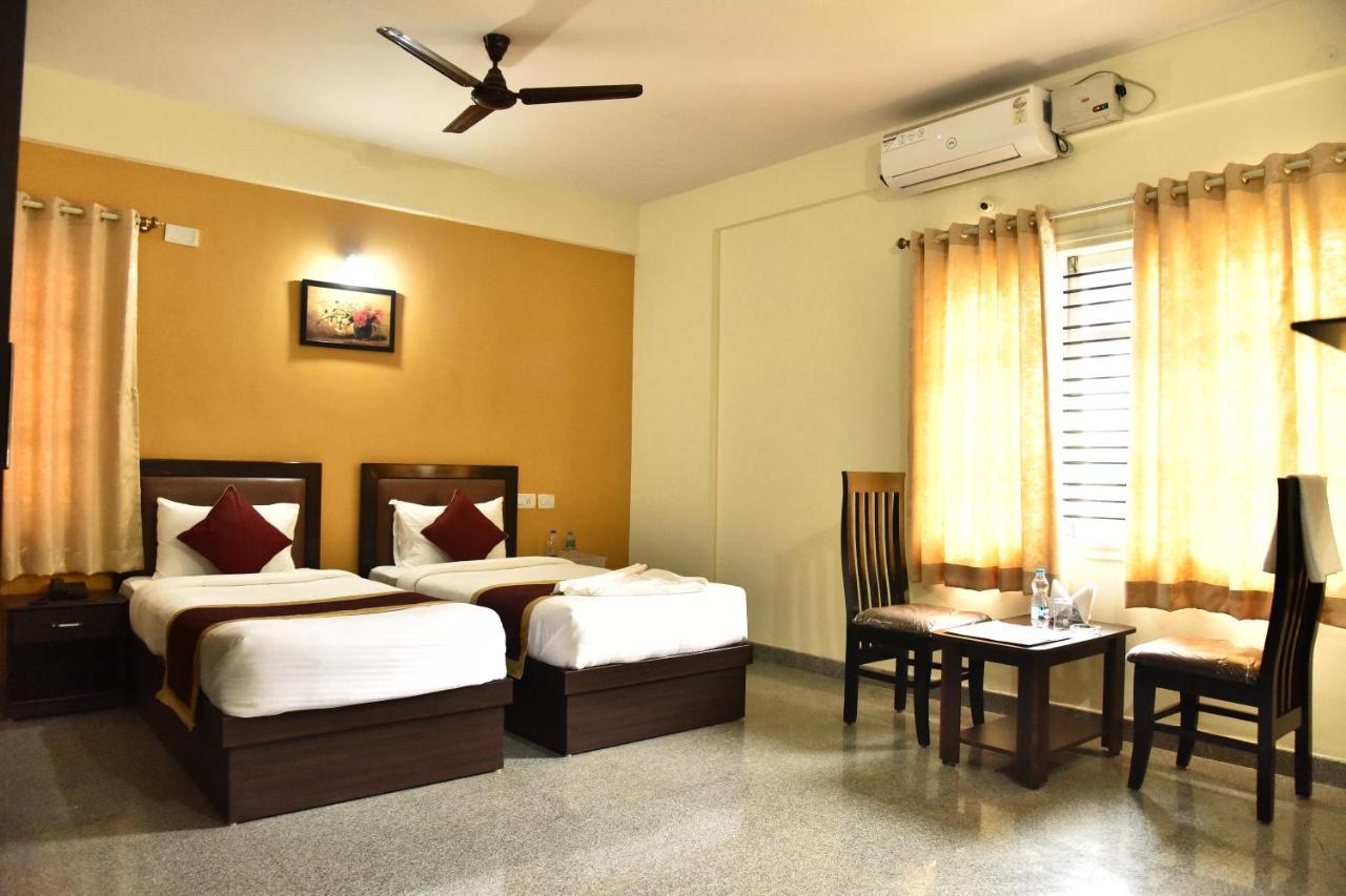 The Banjaara Suites Bangalore Exterior foto