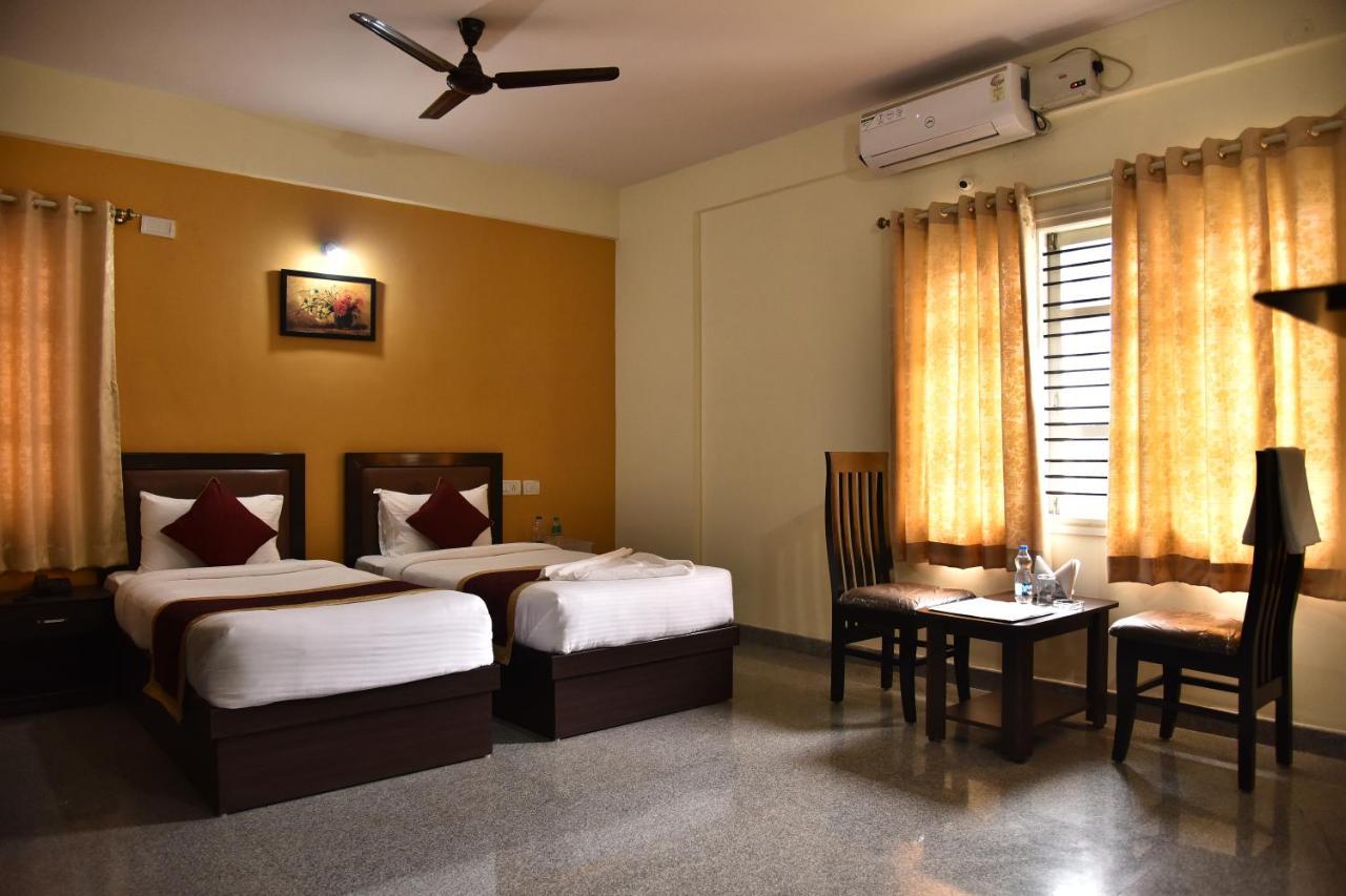 The Banjaara Suites Bangalore Exterior foto