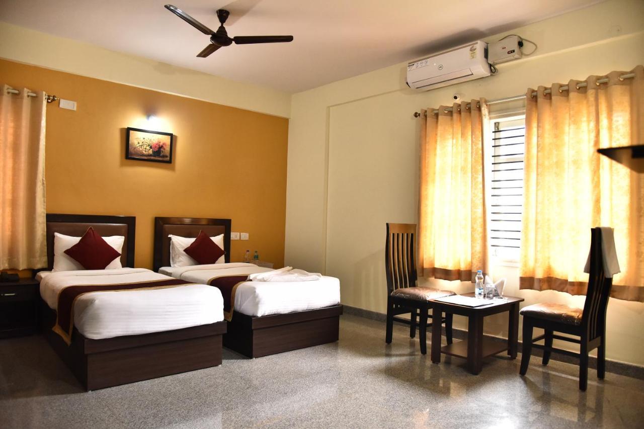 The Banjaara Suites Bangalore Exterior foto