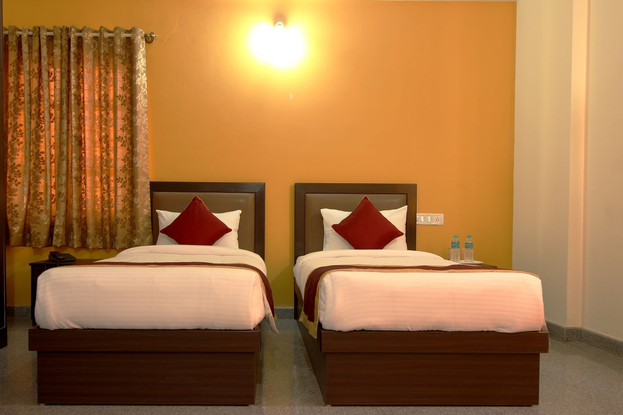 The Banjaara Suites Bangalore Exterior foto
